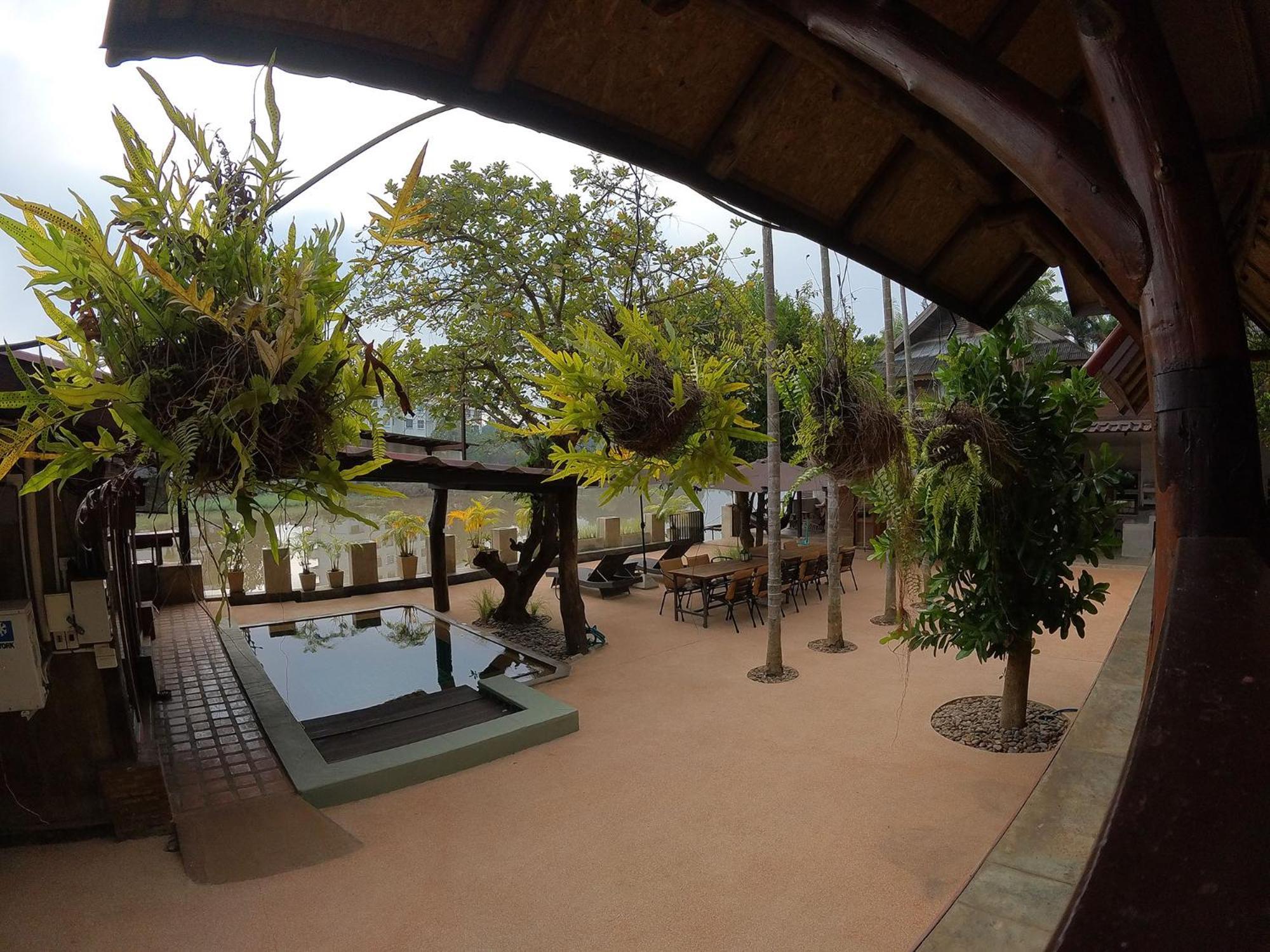 Tolani Riverside Villa Chiang Mai Exteriör bild