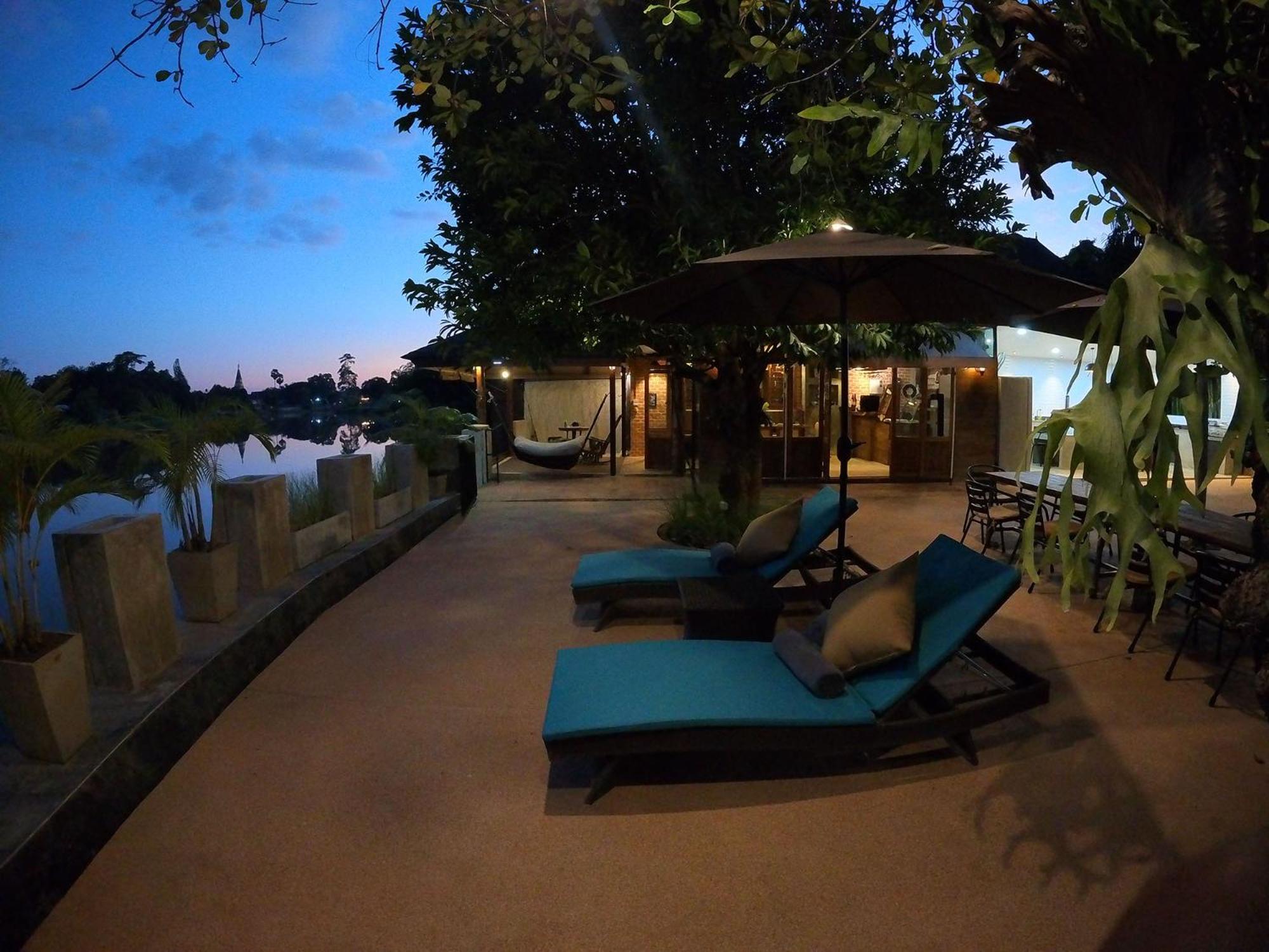 Tolani Riverside Villa Chiang Mai Exteriör bild